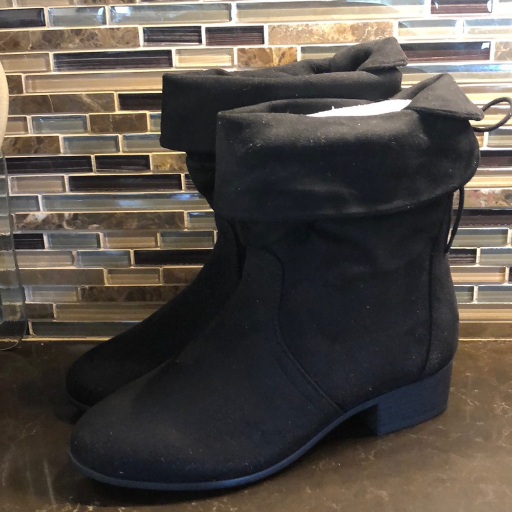 Soda faux suede booties